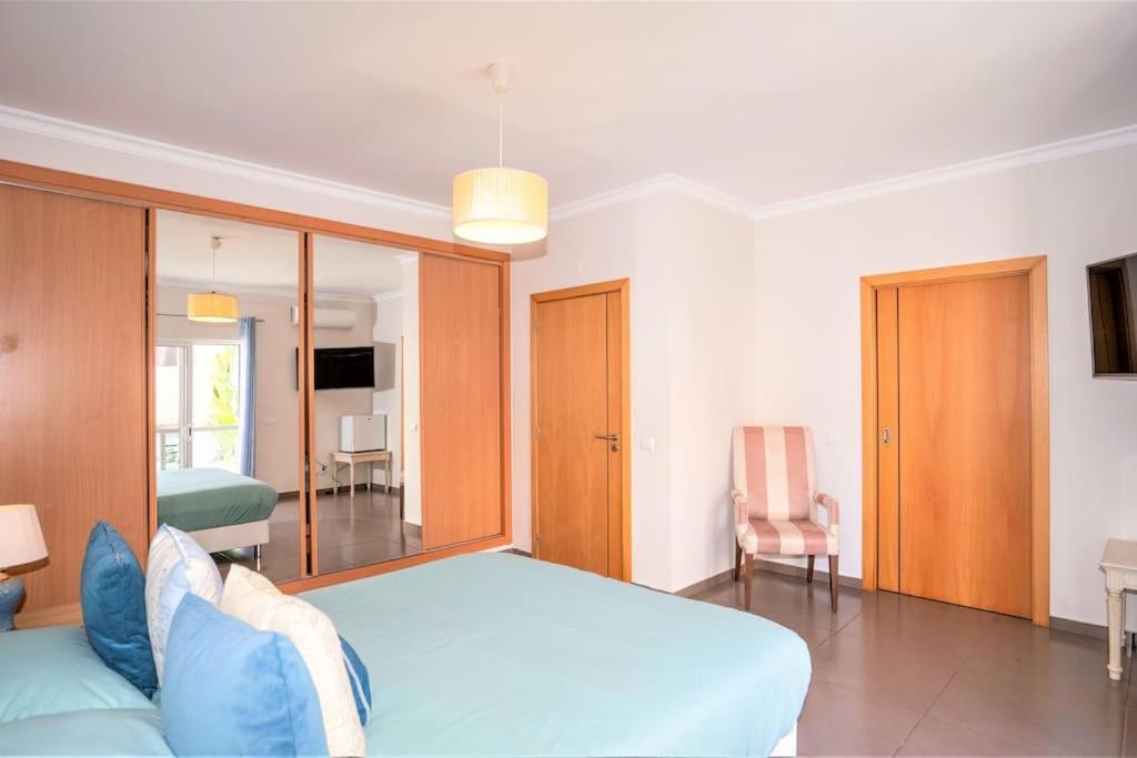 Luxuryvilla With Private Heated Pool And Spa 7P Quarteira Zewnętrze zdjęcie