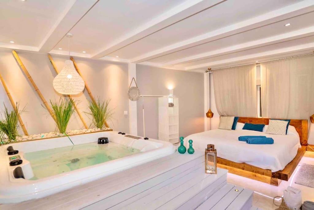 Luxuryvilla With Private Heated Pool And Spa 7P Quarteira Zewnętrze zdjęcie